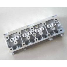 雷诺 Renault R9 Cylinder Head 汽缸盖