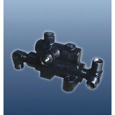 马斯 压力流量控制阀 CZDP 2019 МАЗ:5516-8607110